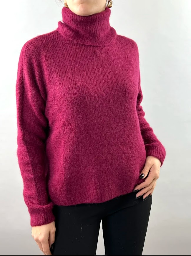 maglione bordeaux collo alto